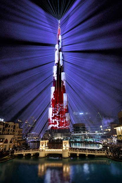 برج خلیفه : از تاریخچه تا نورپردازی