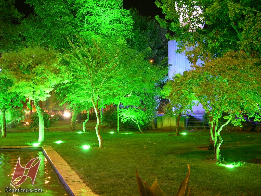 نورپردازی فضاهای سبز